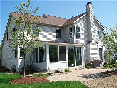 4th image of 15045 Old Oak Dr