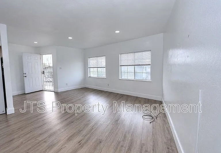 10524 Croetto Way #3 — Photo 11