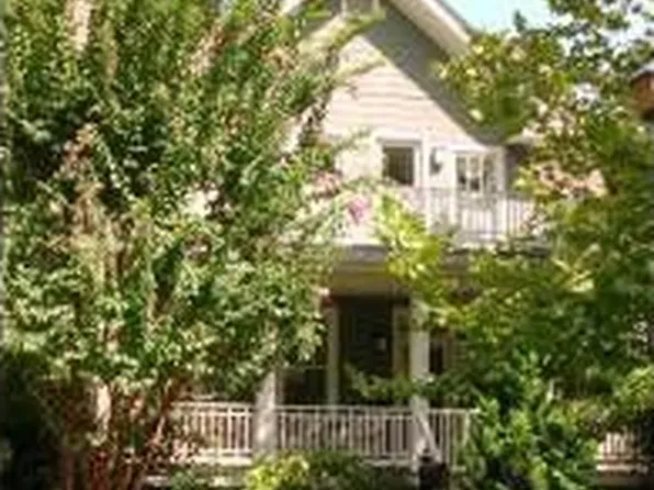 613 N Jackson St, Arlington, VA 22201