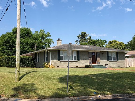 3rd image of 3001 N 19th Ave