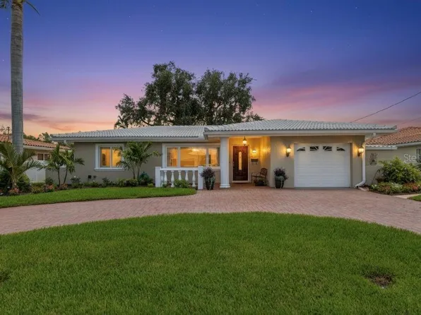 715 45th Ave NE, Saint Petersburg, FL 33703