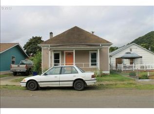 187 SE Hoover Ave, Roseburg, OR 97470