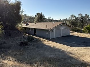 30552 Corral Dr, Coarsegold, CA 93614