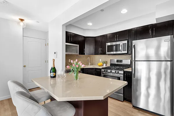 Sold by Cooper & Cooper Real Estate | media 2