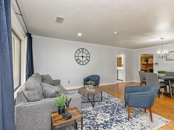 4th image of 1721 Westminster Pl