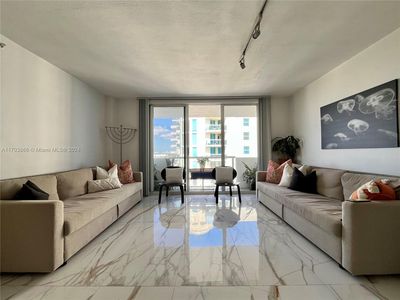 9195 Collins Ave APT 1013, Surfside, FL, 33154