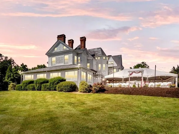 200 S Church St APT 4, Parkesburg, PA 19365