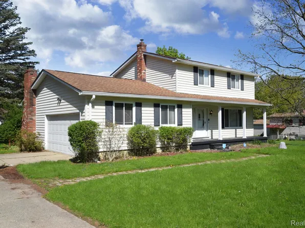 1477 Westerrace Dr, Flint, MI 48532