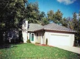 1413 Maple Ave, Huron, OH 44839