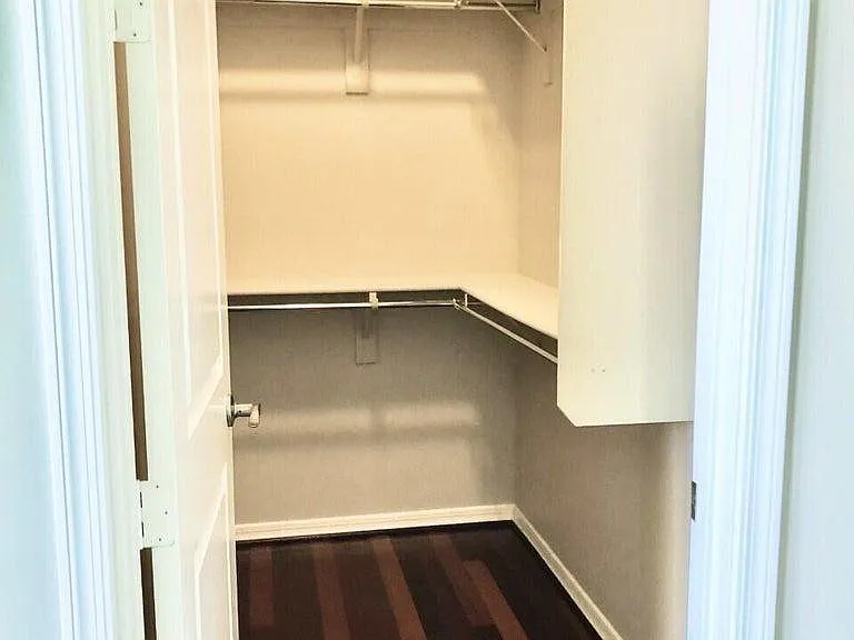 121 N California St #22 — Photo 18