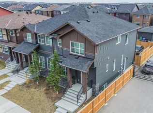 435 N Savanna Blvd NE, Calgary, AB T3J 0X2