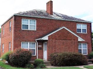 1086 Castlegate Rd, Columbus, OH 43209