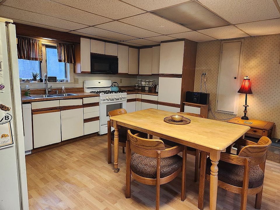 20 Newell Hill Rd, West Wardsboro, VT 05360 Zillow