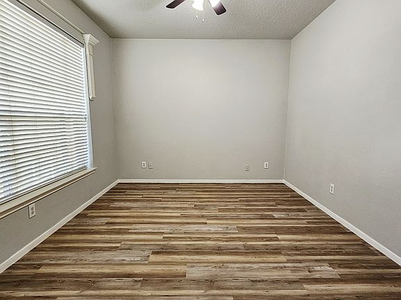 5th image of 12310 Robin Meadow Cir