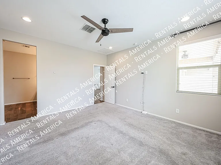 5211 W Leodra Ln — Photo 27