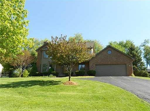 2nd image of 4265 Hawthorn Pl
