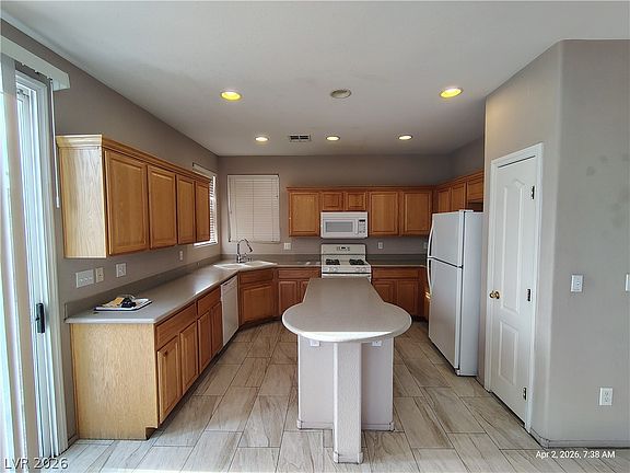 5th image of 8926 Rutherford Grove St
