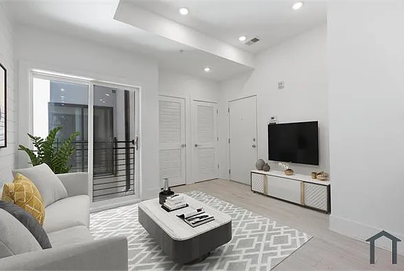 1202 Longfellow St NW #3 — Photo 3