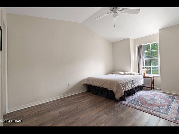 3rd image of 1101 Squirrel Nest Ln