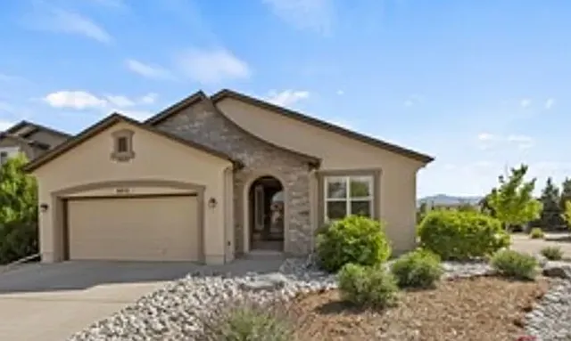 4 bed, 3554 sqft, $3,350 — Photo 1