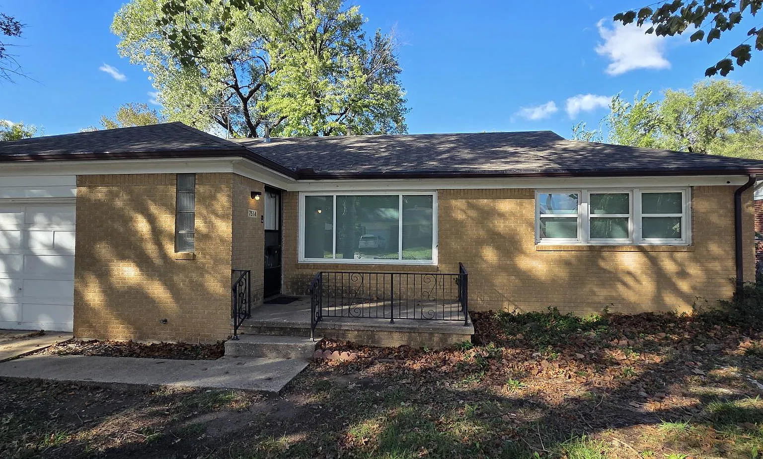 3 bed, 1018 sqft, $1,150 — Photo 1