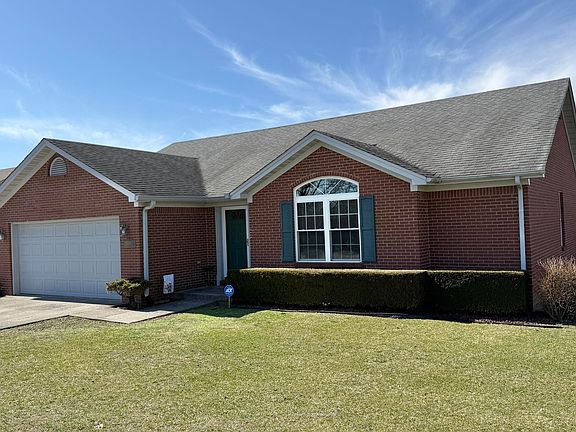 3rd image of 1006 Heathcliff Dr