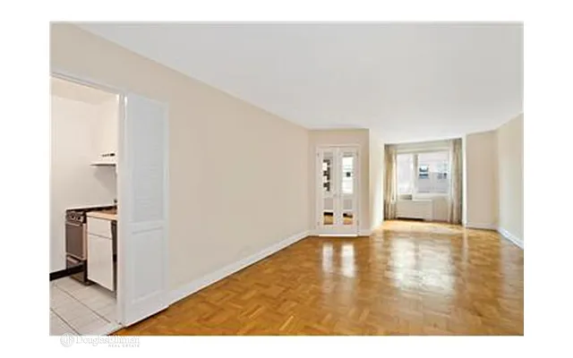 Rented by Douglas Elliman | media 23