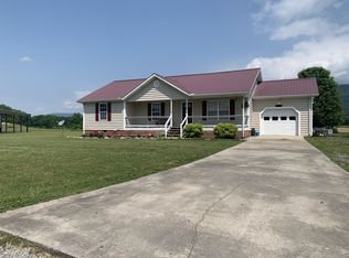 389 Neal Rd, Dunlap, TN 37327
