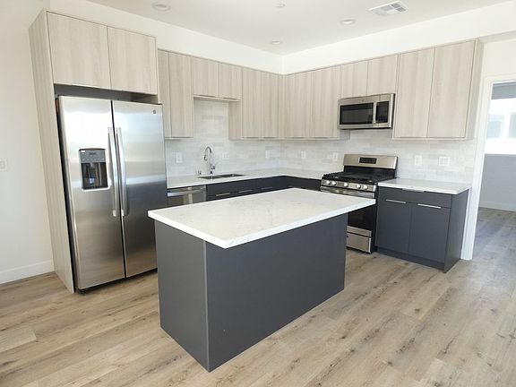 2nd image of 5524 Barton Ave #1/2