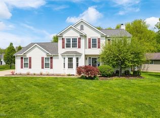 3183 Bear Hollow Rd, Uniontown, OH 44685