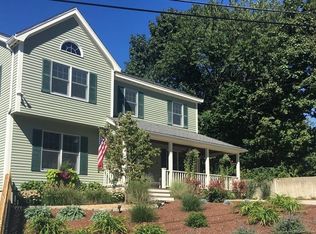 9 Ashland Pl, Gloucester, MA 01930