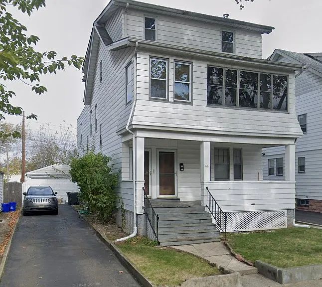 66 Hudson Ave #3 — Photo 1