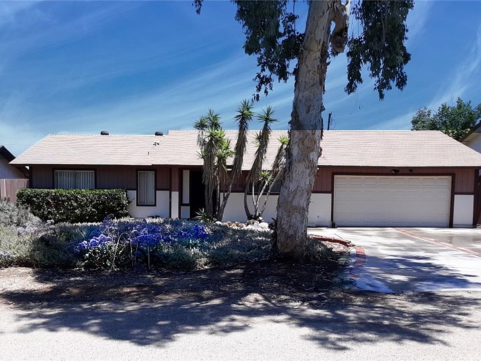 1st image of 8725 Paseo Bello
