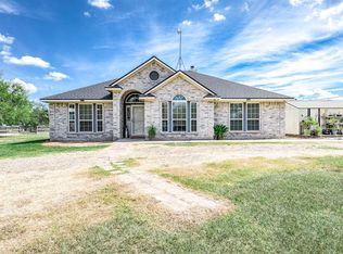 513 Mesquite Hills Rd, East Bernard, TX 77435