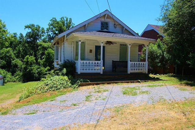 1st image of 423 Warren Ave