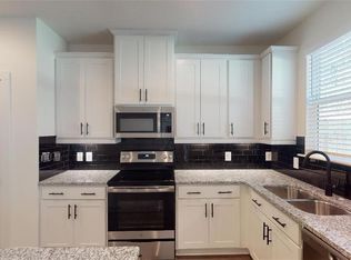 1807 Edgehill Dr, Lithonia, GA 30058