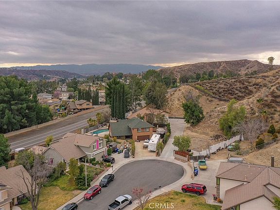 4th image of 20643 Calhaven Dr