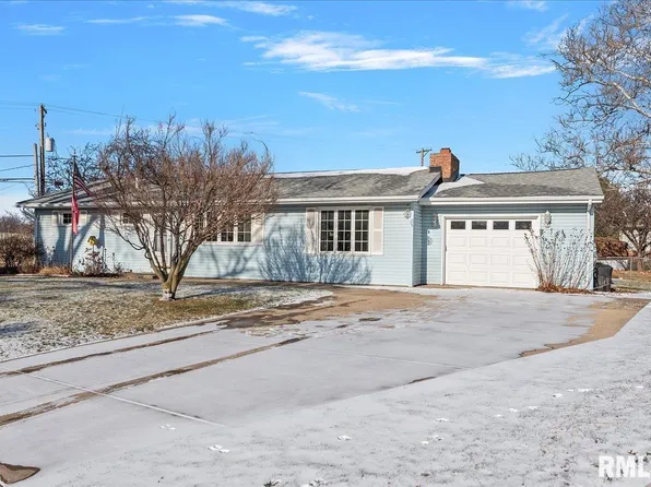 7 Prince Dr, Sherman, IL 62684