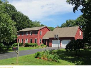 12 Birch Ridge Ave, Topsham, ME 04086