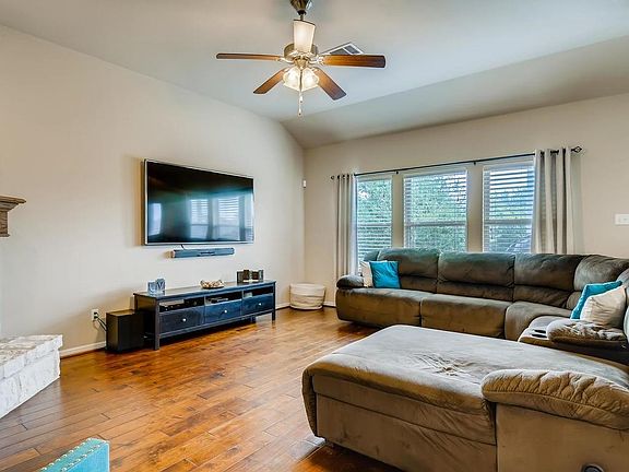 4th image of 404 Caddo Lake Dr