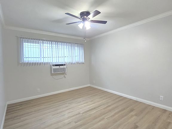 5th image of 10840 Hortense St APT 10