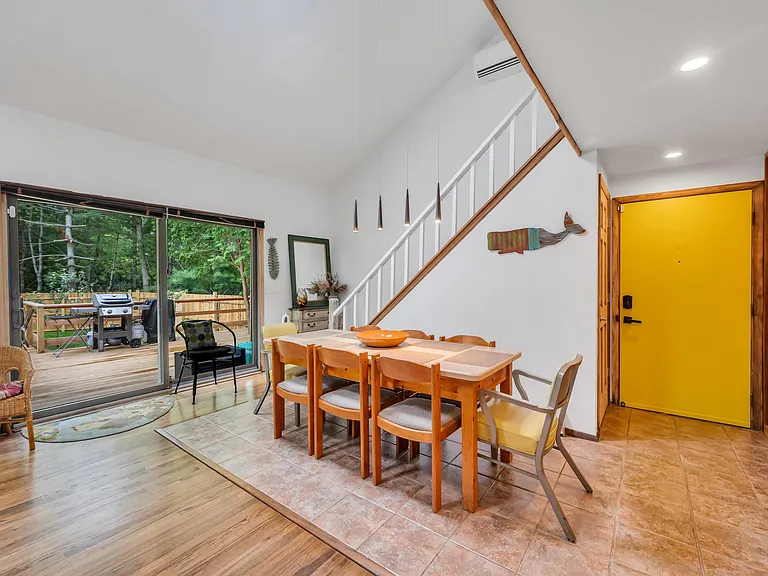 10 Harbor View Ln — Photo 29
