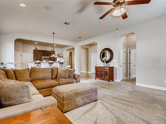 5th image of 1727 Wood Vista Pl