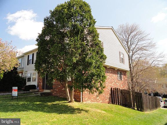 2nd image of 14887 Cherrydale Dr