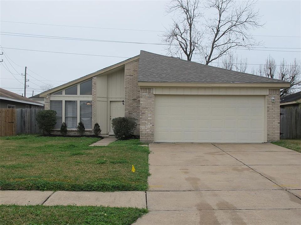 1st image of 8211 Vista Del Sol Dr