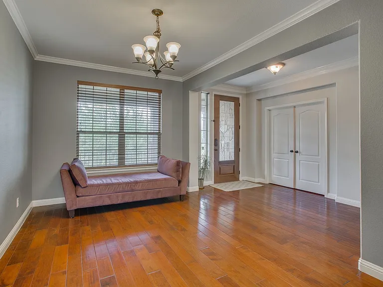 12221 Montclair Bnd — Photo 5