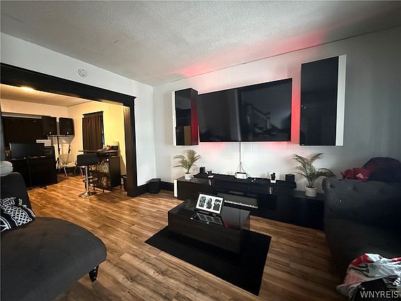 3rd image of 27 Albert Ave