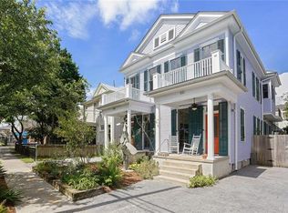 1110 General Pershing St, New Orleans, LA 70115