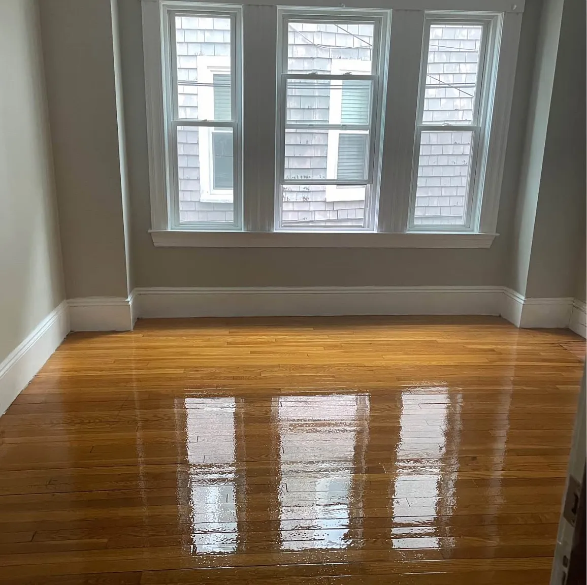 3 bed, 1500 sqft, $3,650 — Photo 2
