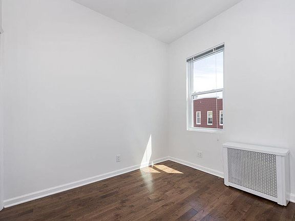 4th image of 77 Newell St APT 2